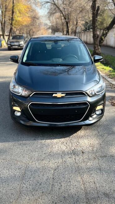 китайский автомобил: Chevrolet Spark: 2016 г., 1 л, Вариатор, Бензин, Хэтчбэк