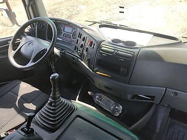 Mercedes-Benz: Mercedes-Benz : 2012 г., 6.4 л, Ручные, Дизель, Фургон — 7