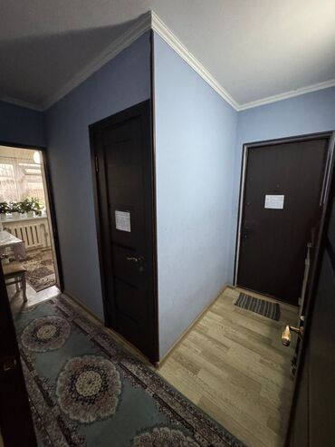 4 болмолуу батир сатылат ош: 3 комнаты, 60 м², 104 серия, 4 этаж, Евроремонт