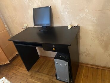 Masaüstü kompüterlər və iş stansiyaları: Komputer stolu tecili satilir—20azn