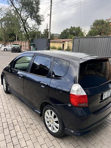 Honda: Honda Fit: 2003 г., 1.5 л, Автомат, Бензин, Хэтчбэк — 2