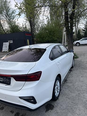 jeely coolray: Kia K3: 2018 г., Вариатор, Бензин, Седан — 4