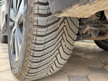 Шиналар: Шиналар 225 / 60 / R 18, All-season, Колдонулган, Комплект, Жеңил унаалар, АКШ, Michelin