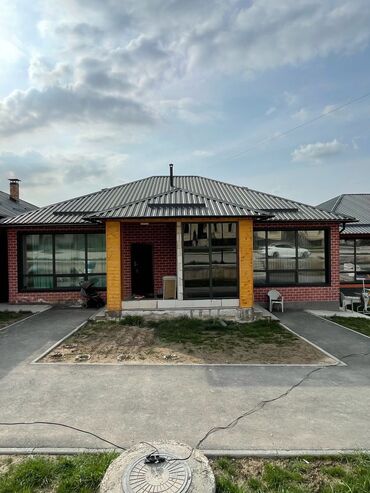Продажа домов: Таунхаус, 90 м², 3 комнаты, Агентство недвижимости, Дизайнерский ремонт