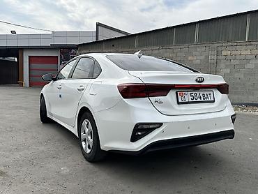 Продажа авто: Kia K3: 2021 г., 1.6 л, Вариатор, Бензин, Седан — 6