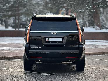 Cadillac: Cadillac Escalade: 2019 г., 6.2 л, Автомат, Бензин, Внедорожник — 2