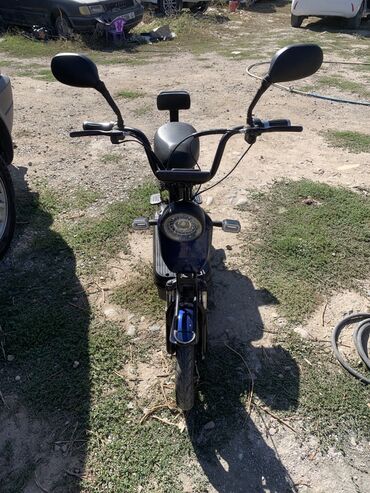 Скутеры: Электроскутер городского типа - Компактная рама с удобной посадкой и — 2