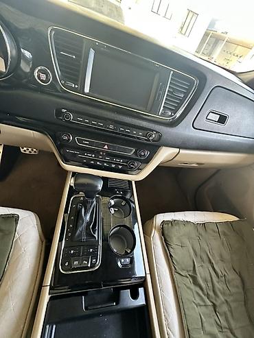 Kia: Kia Carnival: 2017 г., 2.2 л, Автомат, Дизель, Минивэн — 10