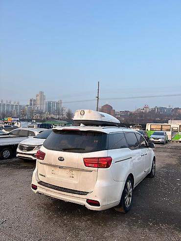Kia: Kia Carnival: 2019 г., Минивэн — 5