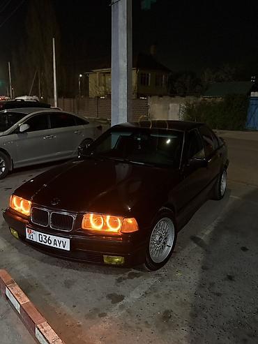byd e3: BMW 3 series: 1992 г., 1.8 л, Механика, Бензин, Седан — 1