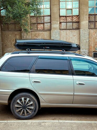 Багажники на крышу и фаркопы: Новый низкий плоский автобокс Обтекаемая форма Параметры 170/80/30 см