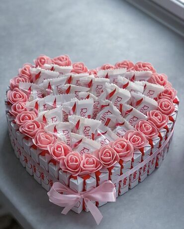 Кондитерские изделия, сладости: Самая Грандиозная Акция в честь праздника киндер бок со сладостями — 5