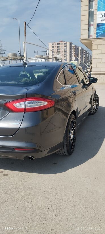Ford: Ford Fusion: 1.5 l | 2016 il 200000 km Sedan — 17