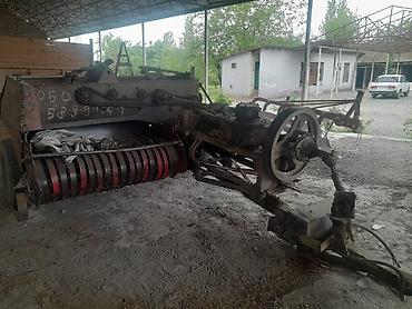 205 40 17: Kənd təsərrüfatı üçün ot–saman pres maşını (traktora qoşulan) - Tip — 1