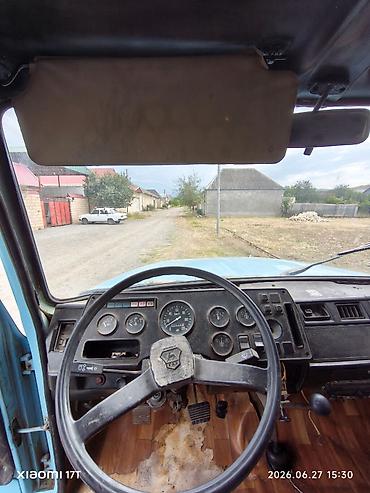 t25 traktör satilir: QAZ : 4.2 l | 1993 il 195850 km Universal — 6