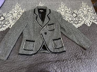 qadin pencek modelleri: Qadın tweed jaket - Klassik dizayn: qara-ağ xırda naxışlı tweed — 1