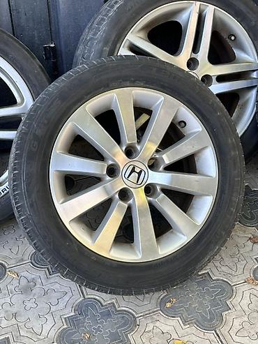Комплект оригинальных легкосплавных дисков Honda с шинами