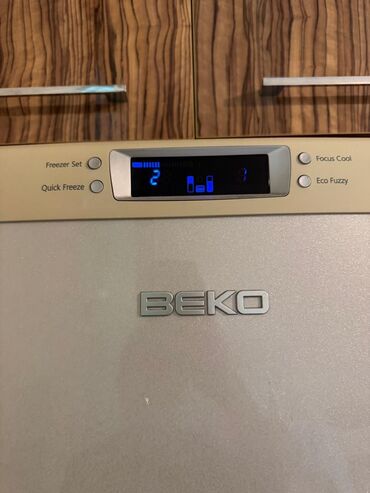 Quruducular: 0,70 eni 1.78 Hündürlüy