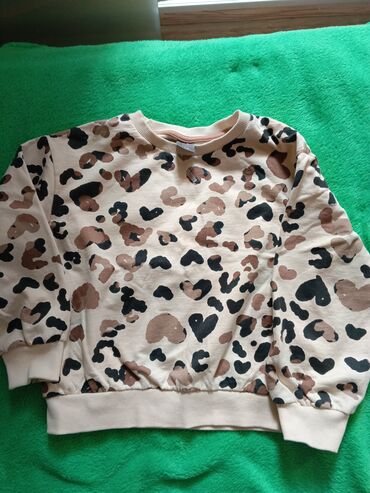 Paketi dečije odeće: Paket: Duksevi, Za devojčice, uzrast: 5-6 godina — 4