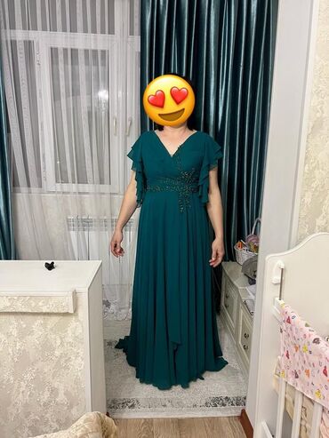 шикарное вечернее синее платье: Вечернее платье