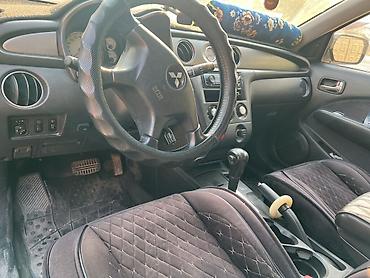 мицубись: Mitsubishi Outlander: 2005 г., Автомат, Газ, Кроссовер — 3