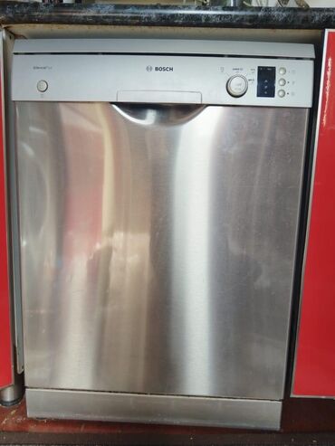 Qabyuyan maşınlar: Qabyuyan maşın Bosch, Tam qabaritli (60 sm.), Ayrıca dayanan
