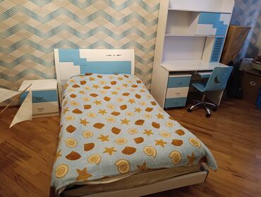 Uşaq və gənc otağı üçün dəstlər: Oğlan və qız üçün, Təknəfərlik çarpayı, Yazı masası — 2