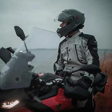 trcanje: Muška touring/adventure moto jakna – siva/crna sa diskretnim — 3