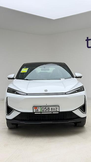 Dongfeng: Dongfeng : 2025 г., Гибрид, Кроссовер — 1