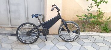 usaq velosipedi satilir: İşlənmiş İki təkərli Uşaq velosipedi 20", sürətlərin sayı: 20, Ünvandan götürmə