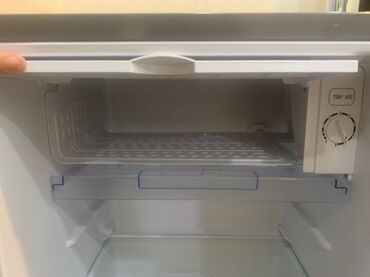 витринные холодильники бу бишкек: Продаю очень хороший компактный холодильник от брендовой фирмы