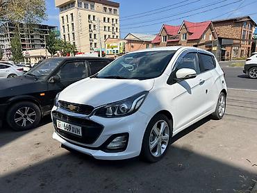 shevrolet lacetti: Chevrolet Spark: 2018 г., 1 л, Автомат, Бензин, Хэтчбэк — 3