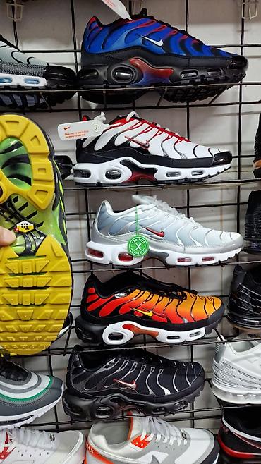 Patike: Patike orginal sa kutijom 
41 do 46
za samo 5999 din — 5