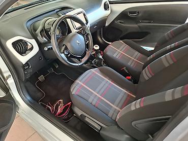 Peugeot: Godiste: 2015 Cena: 4800€ Kilometraza: 121,000km Automobil je u — 13
