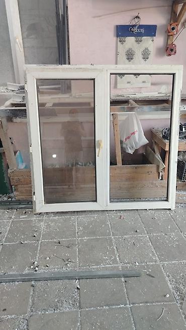 qapi ve pencere: Kariçni şüşə — 1