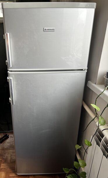 молочный холодильник: Холодильник Б/у, Двухкамерный, De frost (капельный), 55 * 145 * 55