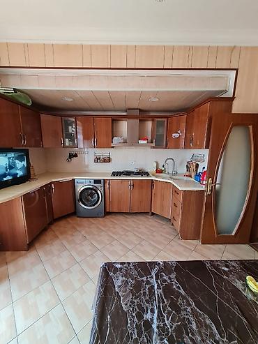Metbex mebeli satılır 3.4x2.3 x1.3 moyka tokme mermerdi qiyməti 300 lalafo.az -da Metbex mebeli satılır 3.4x2.3 x1.3 moyka tokme mermerdi qiyməti 300