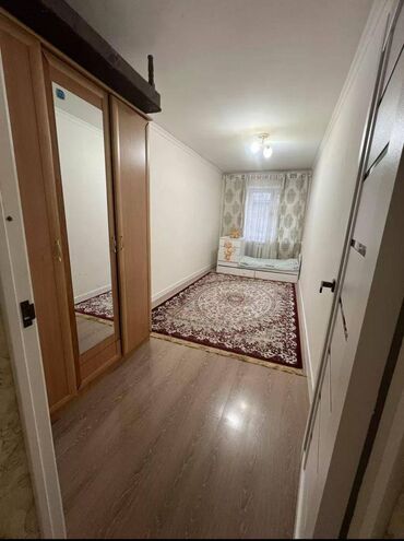 комната с подселением ошский рынок: 3 комнаты, 58 м², 104 серия, 4 этаж, Евроремонт