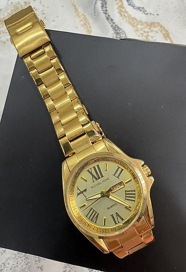 gun eynəyi: Qızılı rəngdə Michael Kors kvars qol saatı - Korpus və qolbaq: metal — 3