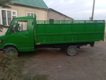 матор кайык: Легкий грузовик, Mercedes-Benz