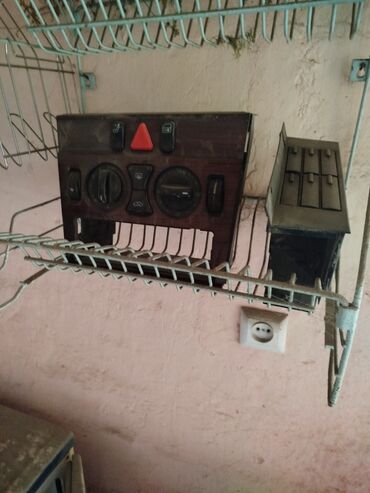 Капоты и комплектующие: Капот Mercedes-Benz — 6