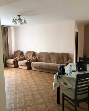 купить квартиру в строящемся доме в бишкеке: 3 комнаты, 59 м², Хрущевка, 3 этаж, Косметический ремонт