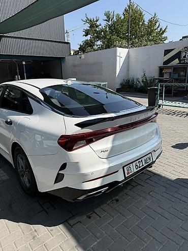 белый салон: Kia K5: 2021 г., 2 л, Автомат, Газ, Седан — 9