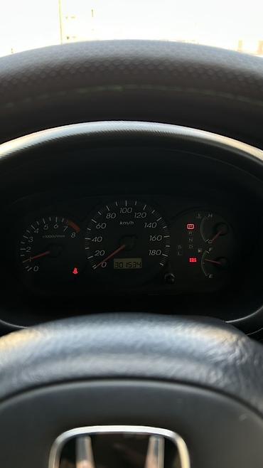 Унаа: Honda Civic: 2001 г., 1.7 л, Вариатор, Бензин, Хетчбек — 7