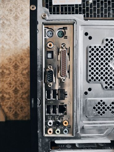 Мониторы: Монитор, Dell, Б/у, LCD, 17" - 18" — 11