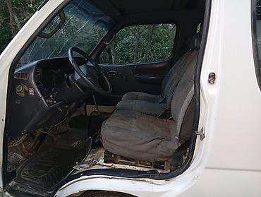 нексия 1999: Toyota Hiace: 1999 г., 2 л, Механика, Бензин, Фургон — 10