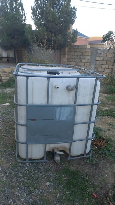 su dalgasi: Bak, Plastik, 1000 l l, İşlənmiş, Ödənişli çatdırılma