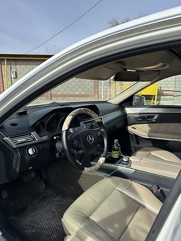 Mercedes-Benz: Mercedes-Benz E-Class: 2009 г., 3.5 л, Автомат, Бензин, Седан — 9