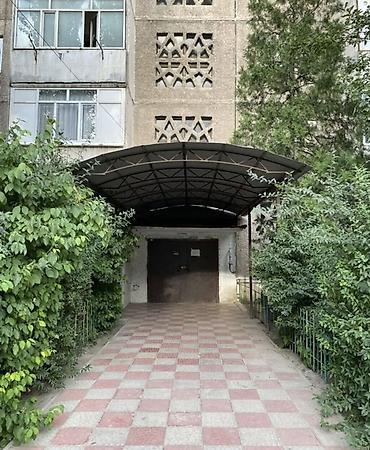 Продажа квартир: 1 комната, 48 м², Аламедин-1 мкр 106 серия, 1 этаж, Косметический ремонт — 12