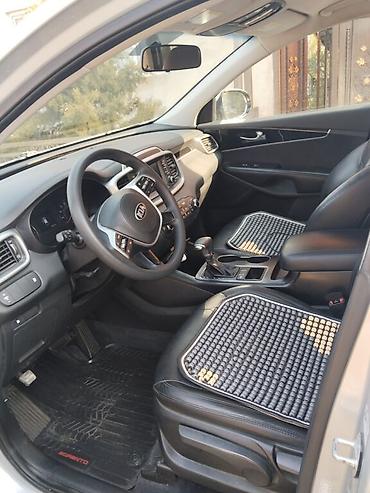 Kia: Kia Sorento: 2019 г., 2.4 л, Автомат, Бензин, Внедорожник — 2